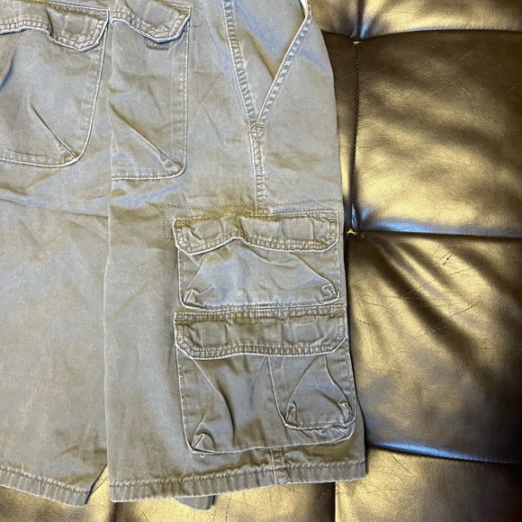 Wrangler Authentics Men’s Cargo Shorts Size 42, Gray - Picture 4 of 7